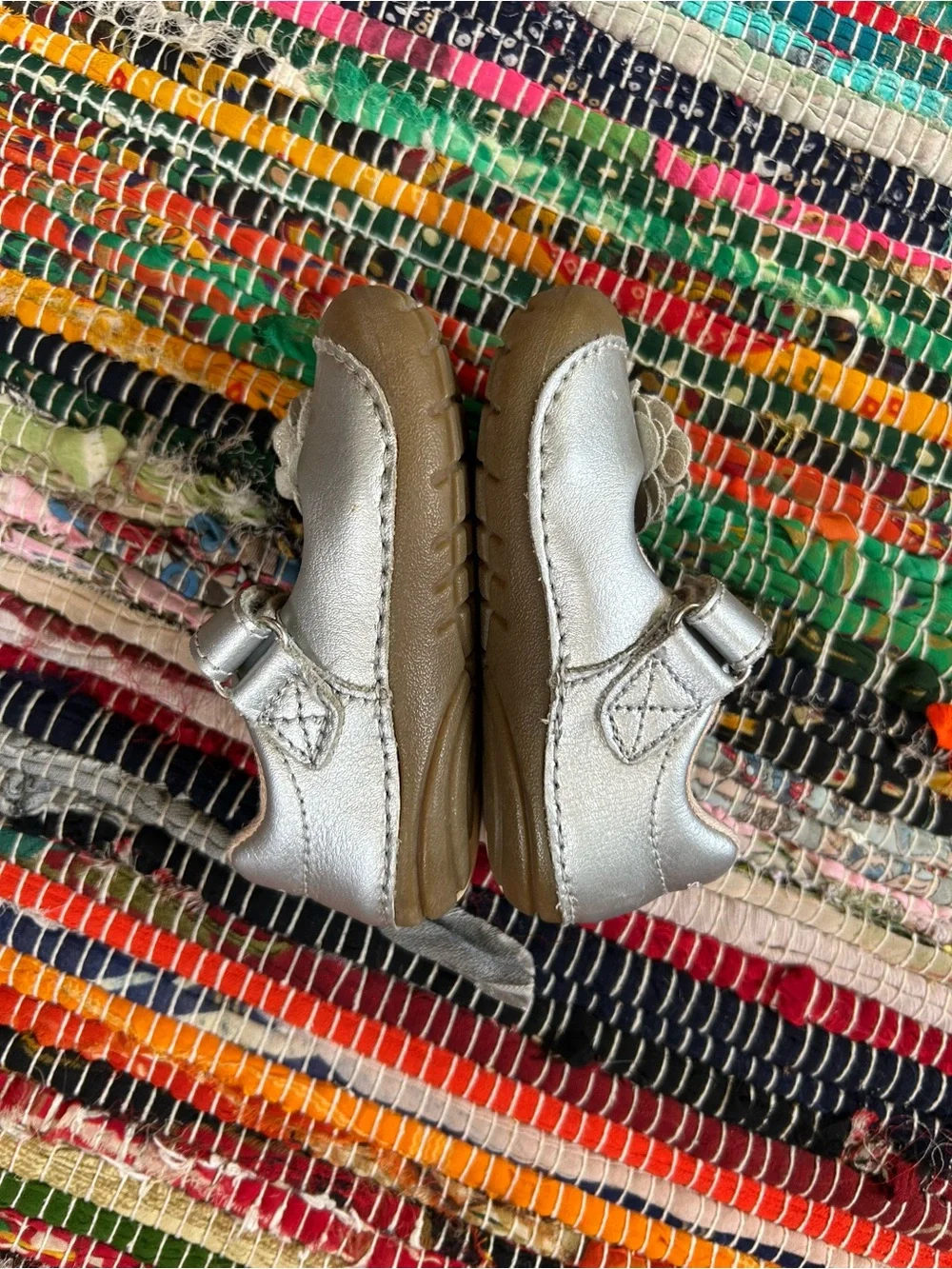 Stride Rite Metallic Silver Mary Jane Shoes with Flower Accent Infant 4.5